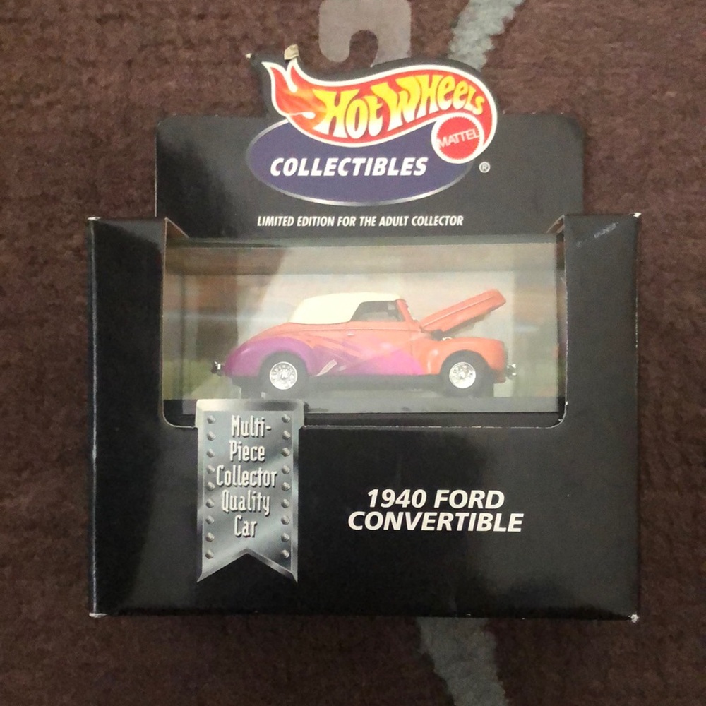 Hot Wheels 100% Black Box Limited Edition Orange/Pink 1940 Ford Convertible